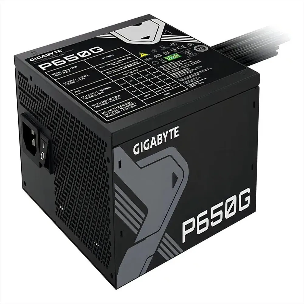 fuente gigabyte 80 plus gold 1.webp